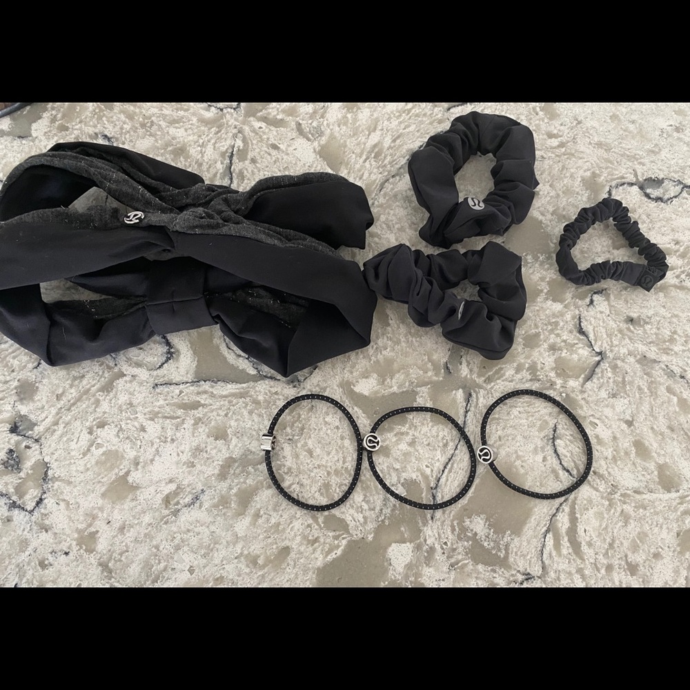 Lululemon Set of 7 Hair Accessories